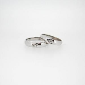 Nhẫn cưới kim cương